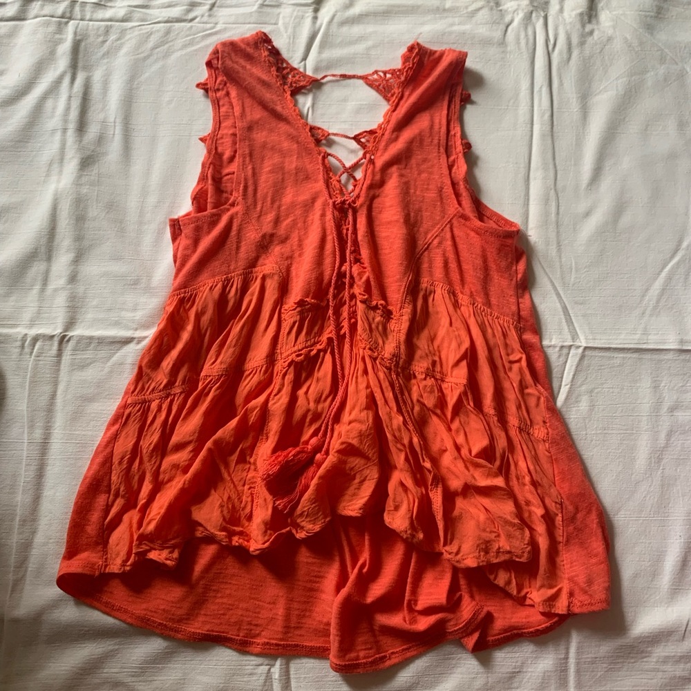 coral tank top